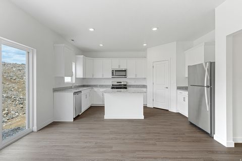 Tiny photo for 7298 SLICK ROCK WAY N, Eagle Mountain, UT 84005 (MLS # 2154931)
