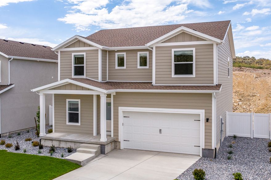 Beautiful west facing home, that has a stunning view of the picturesque scenery of Eagle Mountain. Ready to finally have a home that helps you unwind? Come see this beautiful home and community for yourself, hurry these homes are going fast!