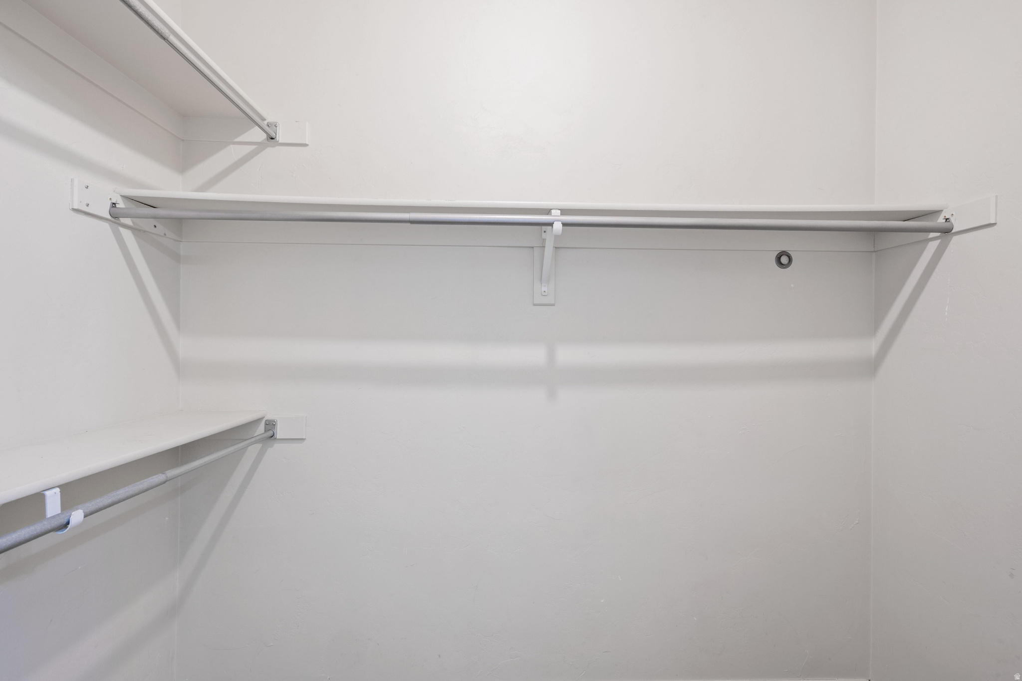 IVY SPRINGS CONDOMINIUMS PHASE 2 - Residential