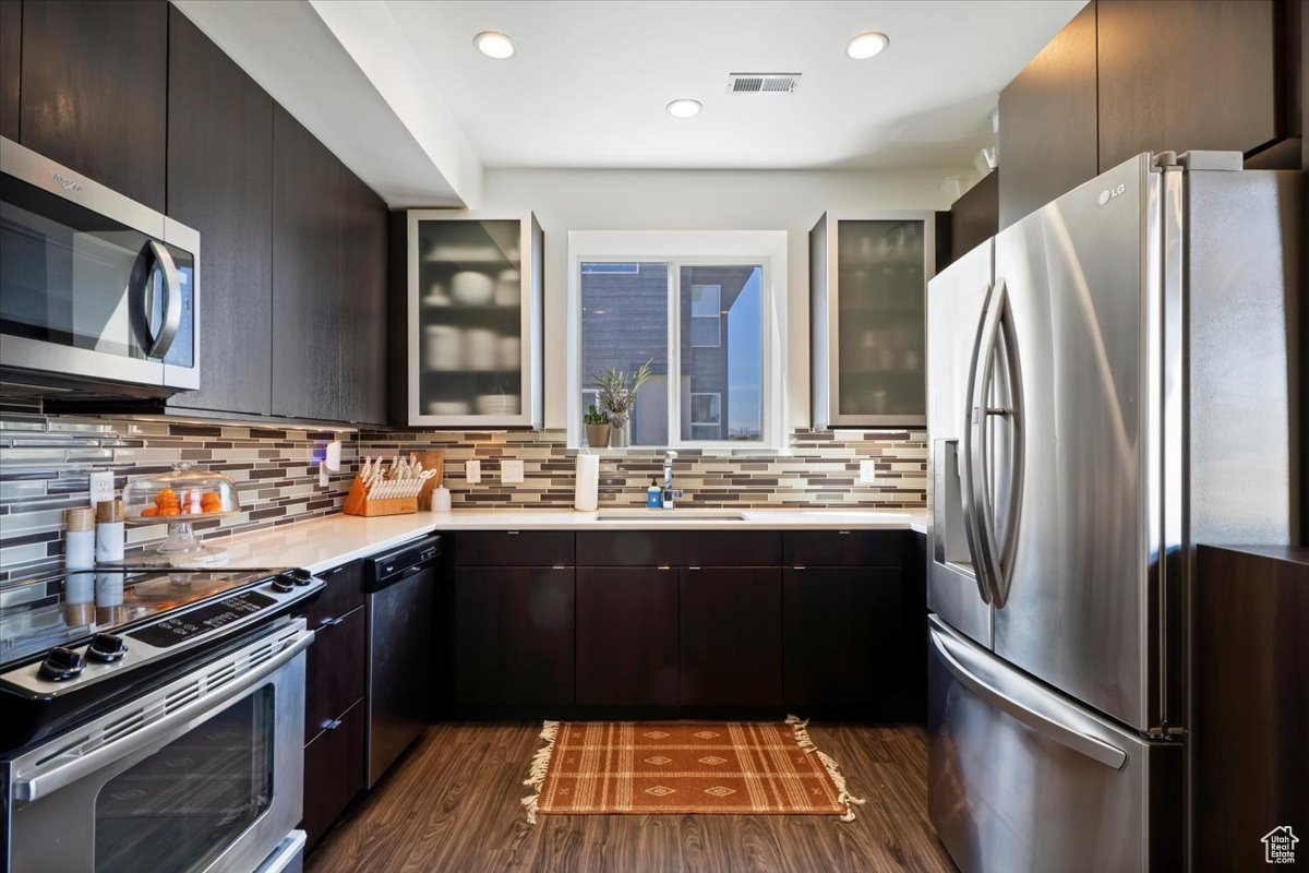 ROOFTOPS AT 78 HUNDRED TOWNHOMES - Residential