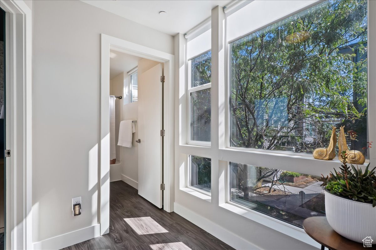 ROOFTOPS AT 78 HUNDRED TOWNHOMES - Residential