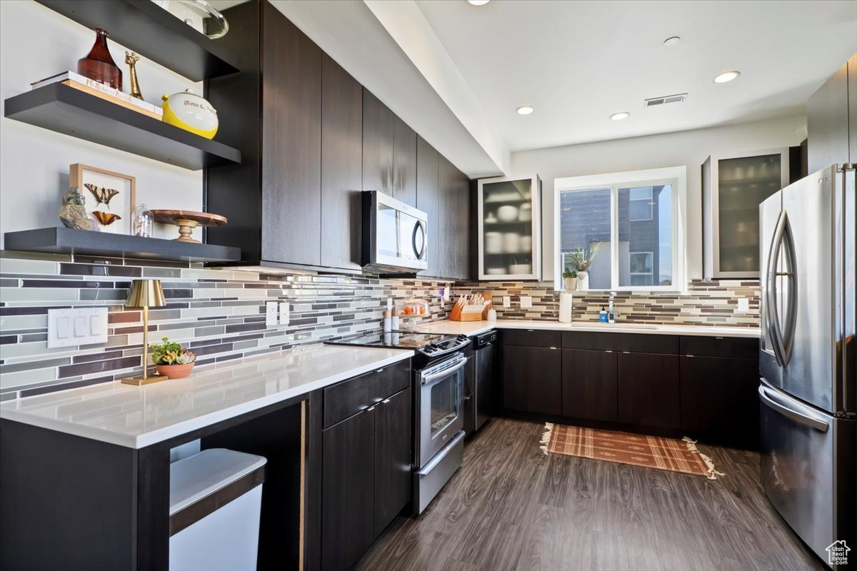 ROOFTOPS AT 78 HUNDRED TOWNHOMES - Residential