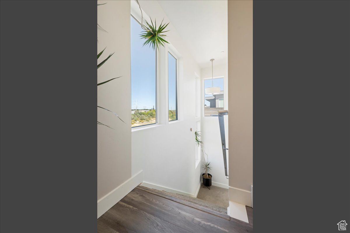 ROOFTOPS AT 78 HUNDRED TOWNHOMES - Residential