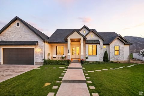 Photo of 1907 E 1960 S, Spanish Fork, UT 84660 (MLS # 2117805)