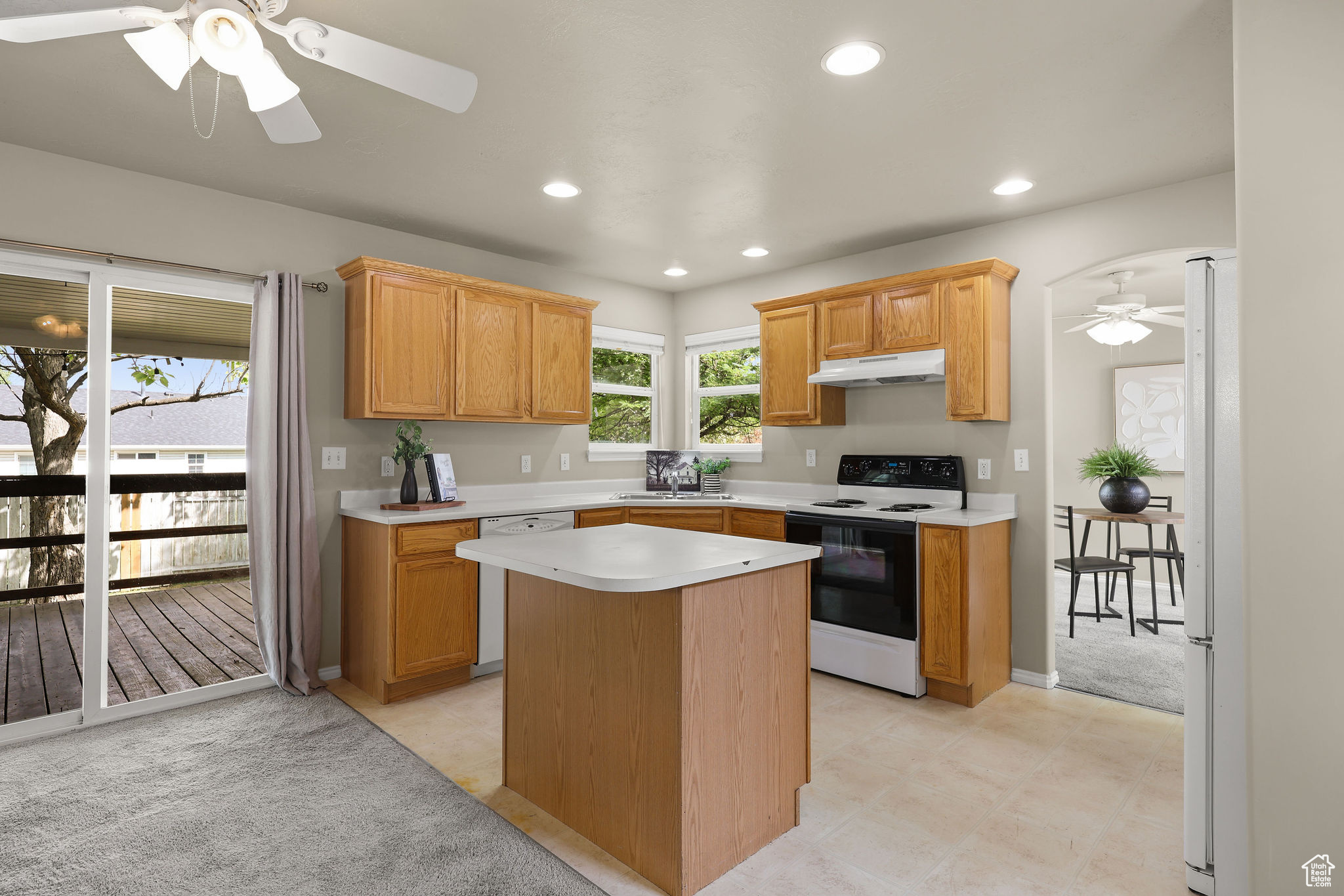 MEADOW CREEK - Residential