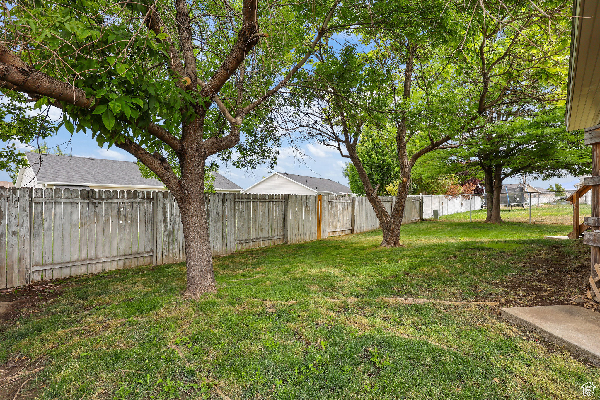 MEADOW CREEK - Residential