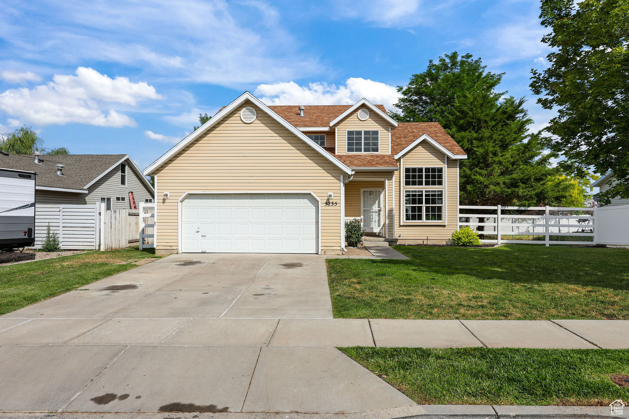 MEADOW CREEK - Residential