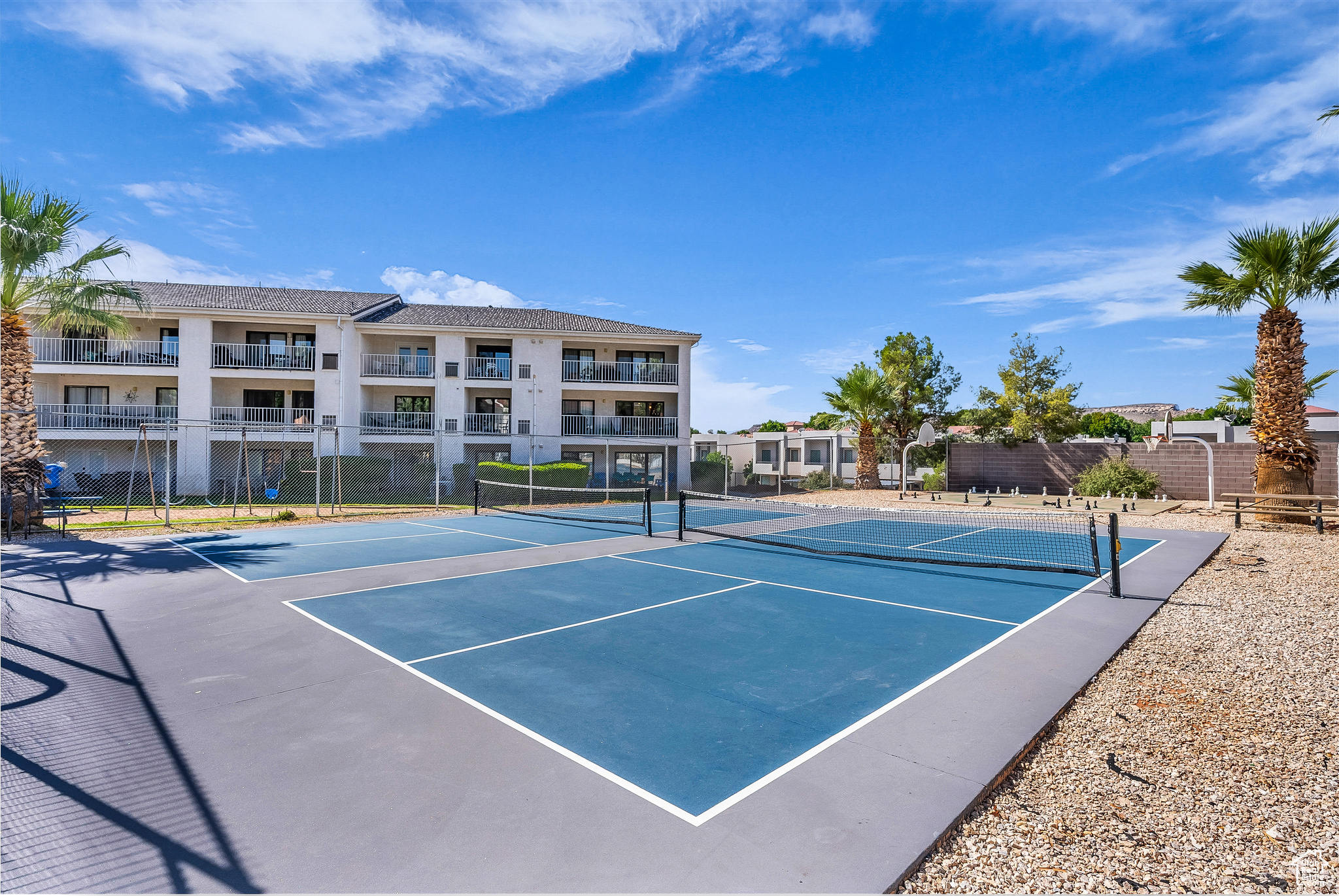 LAS PALMAS RESORT CONDO 1A - Residential