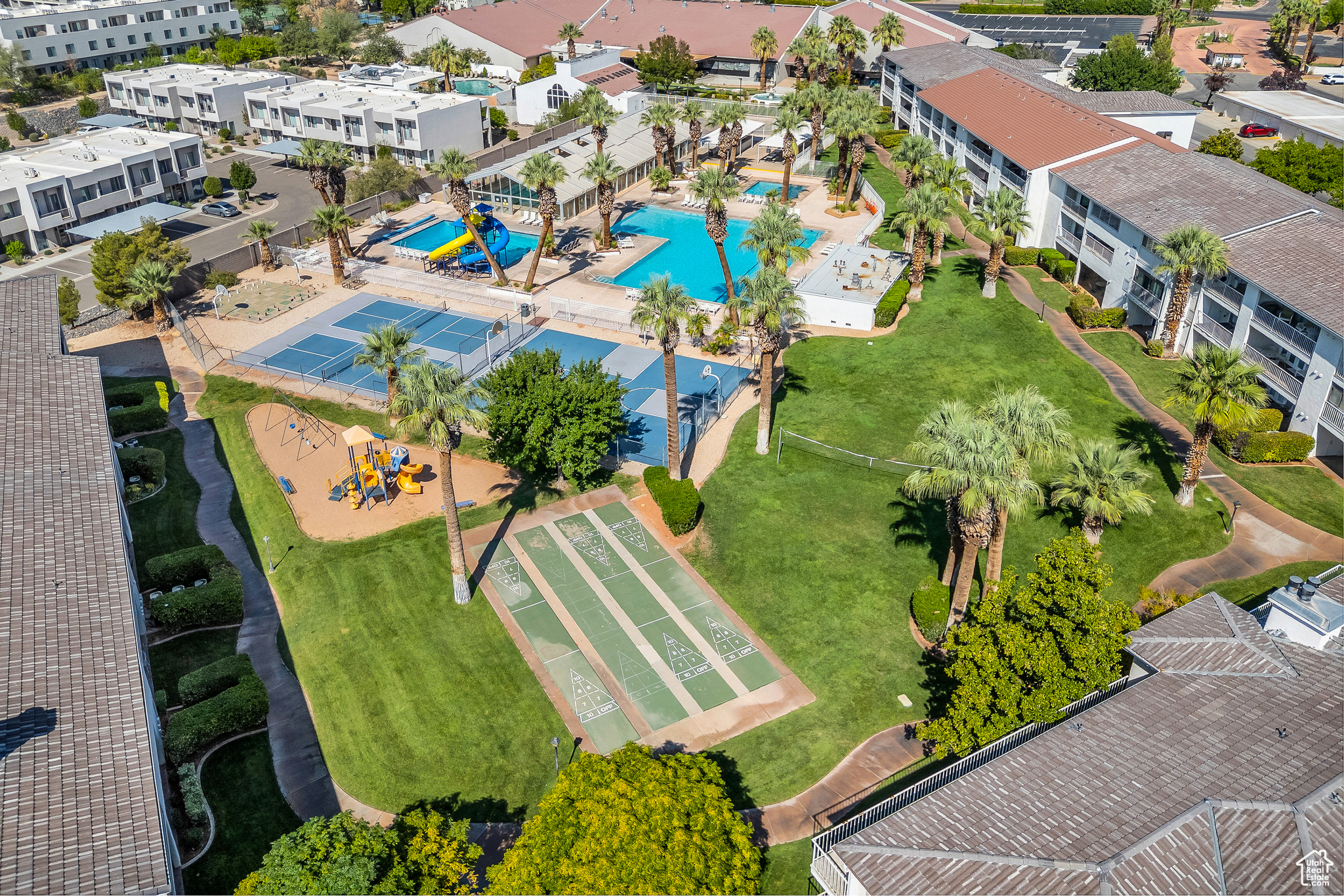 LAS PALMAS RESORT CONDO 1A - Residential