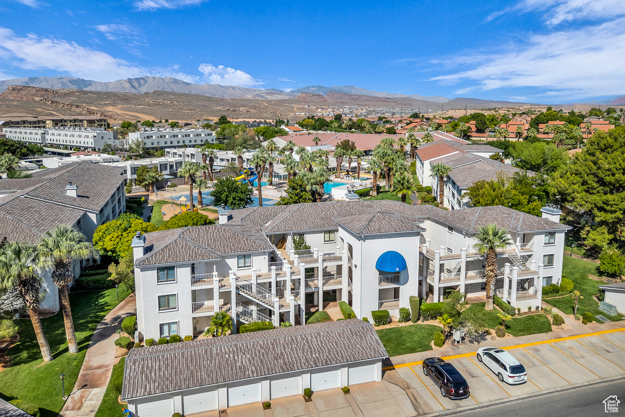 LAS PALMAS RESORT CONDO 1A - Residential