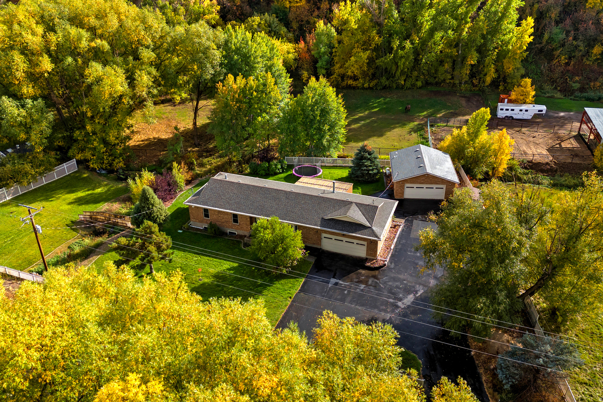 2575 W STATE ROAD 32