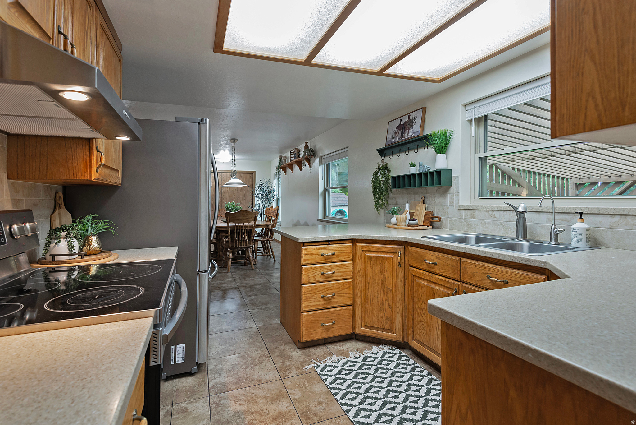 SOUTY SUMMIT - Residential