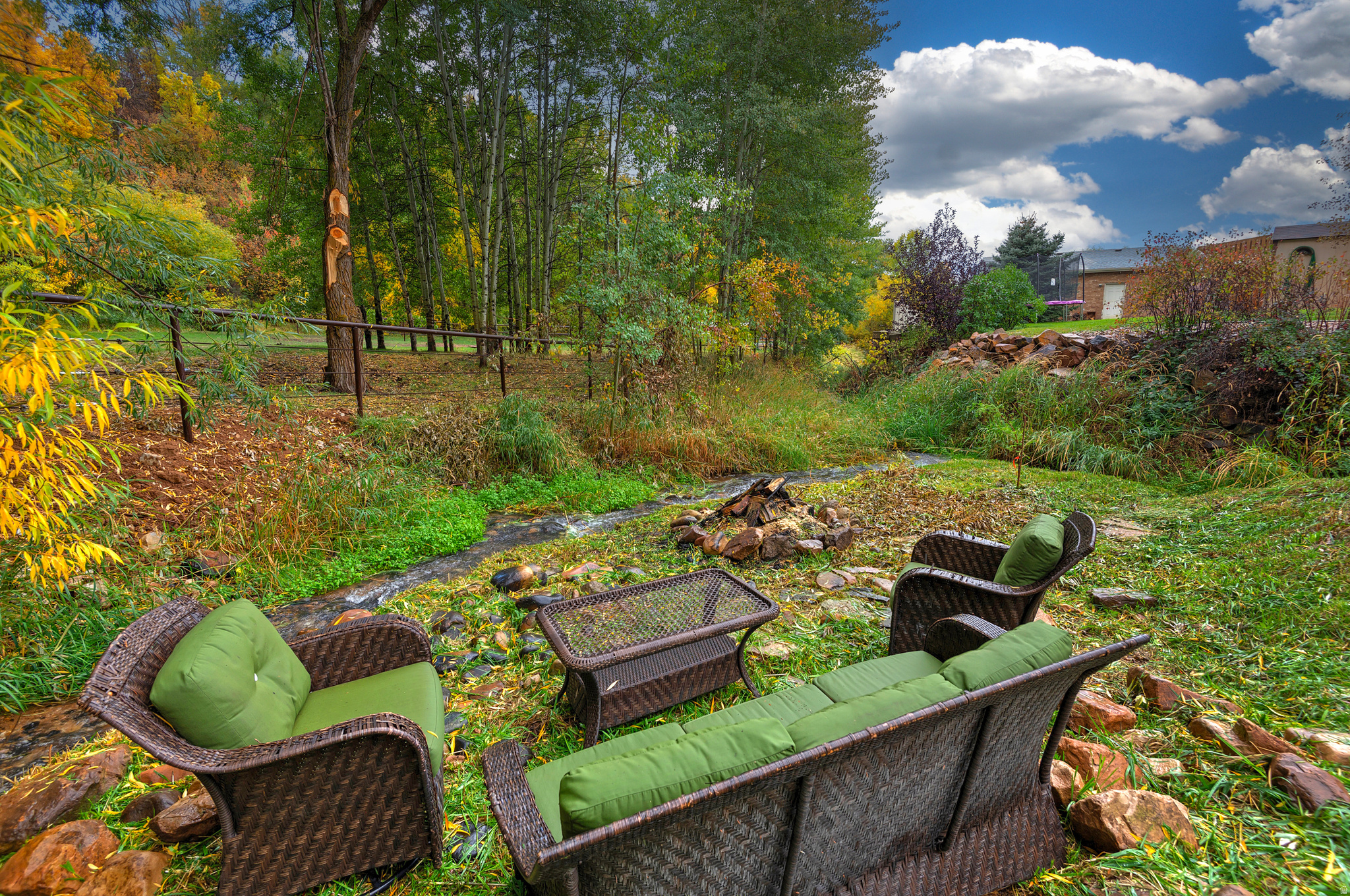 SOUTY SUMMIT - Residential