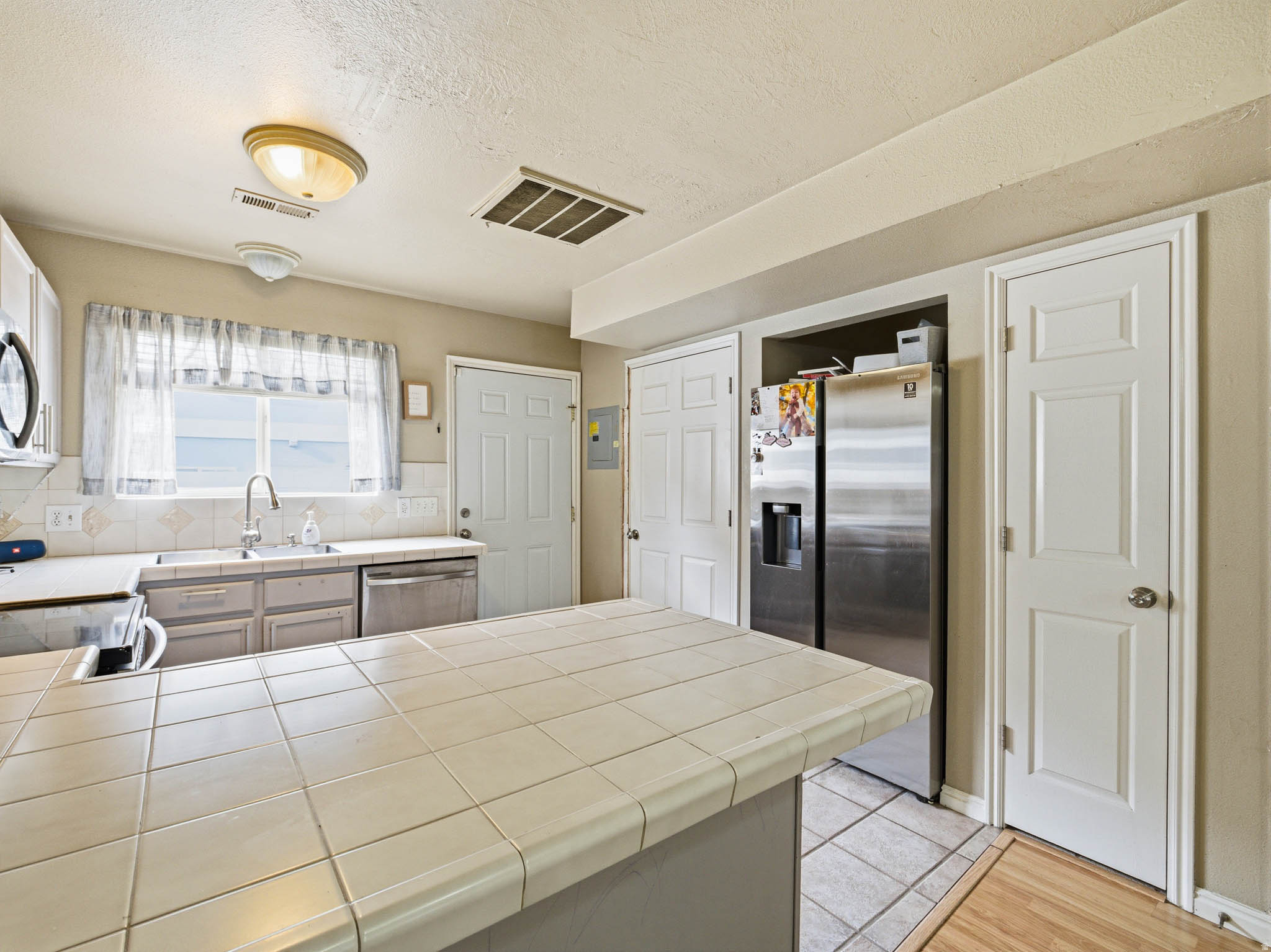 WINGATE VILLAGE - Residential