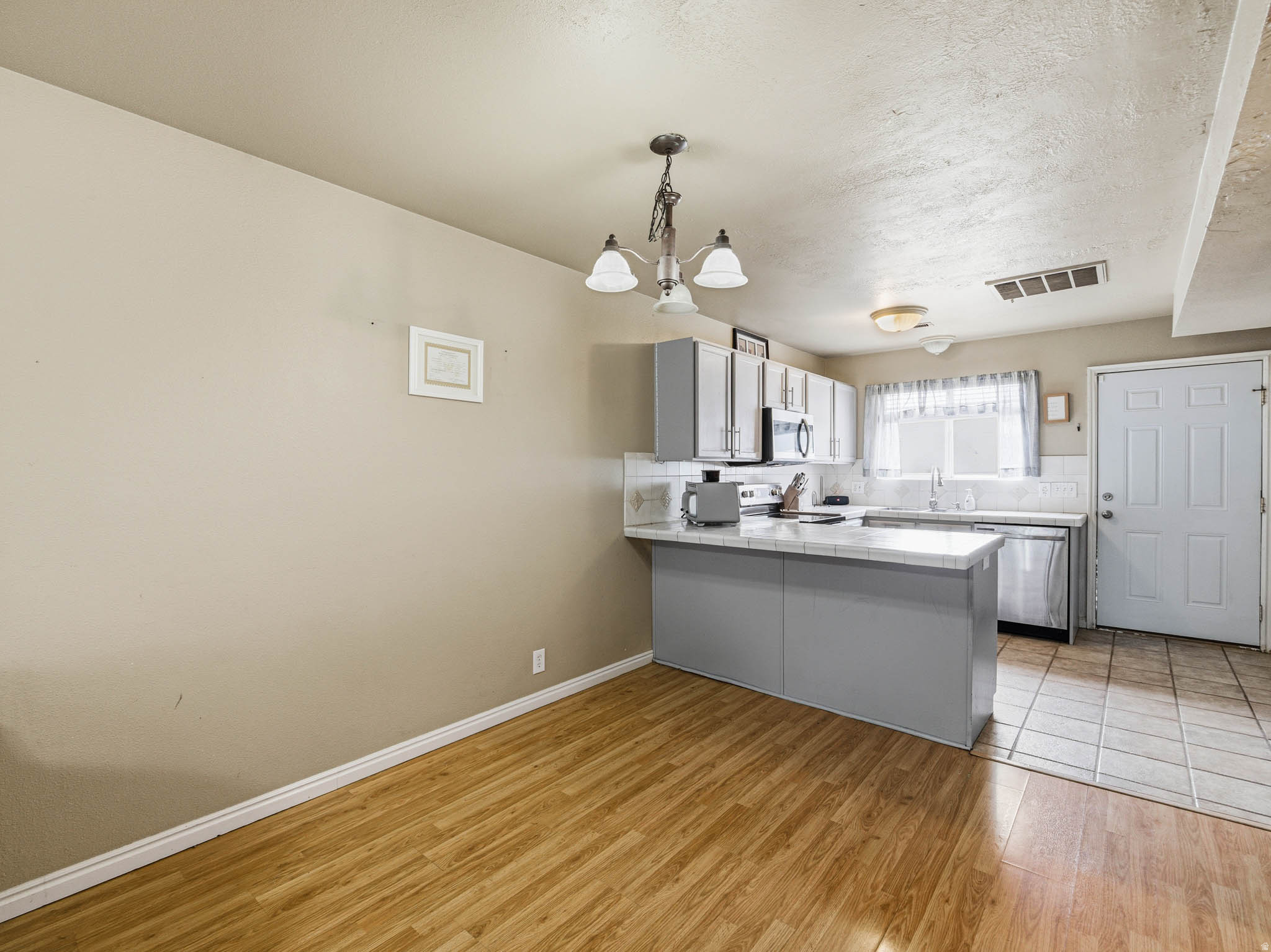 WINGATE VILLAGE - Residential