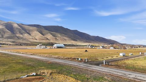 Photo of 5620 W 8800 S #2, Payson, UT 84651 (MLS # 2141110)