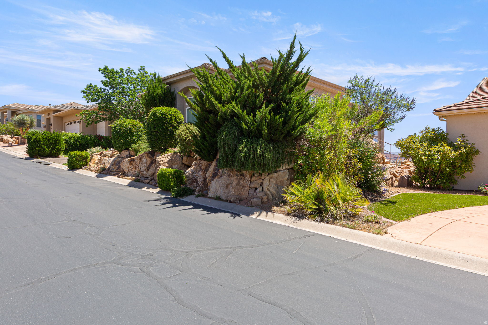TAMARACK RIDGE EST 5 - Residential