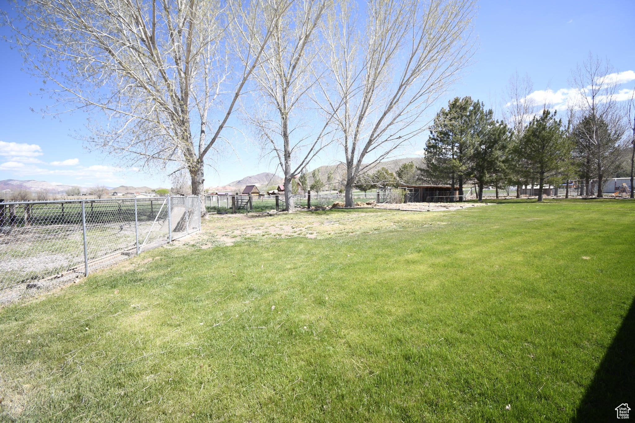 75 E 300, Glenwood, Utah image 36