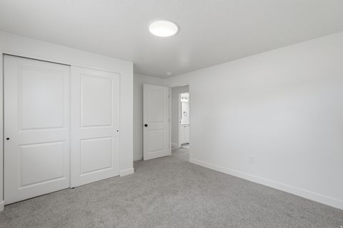 Tiny photo for 2866 W 1700 N, Clinton, UT 84015 (MLS # 2170503)