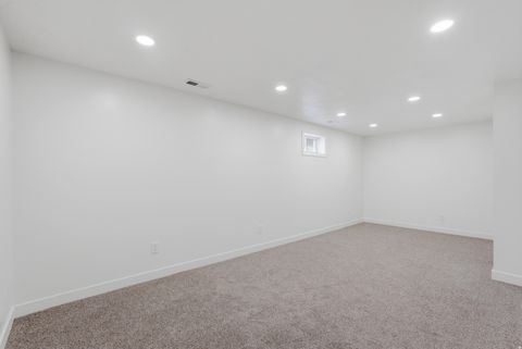Tiny photo for 2866 W 1700 N, Clinton, UT 84015 (MLS # 2170503)