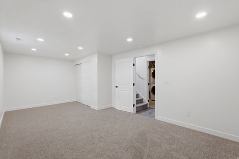 Tiny photo for 2866 W 1700 N, Clinton, UT 84015 (MLS # 2170503)