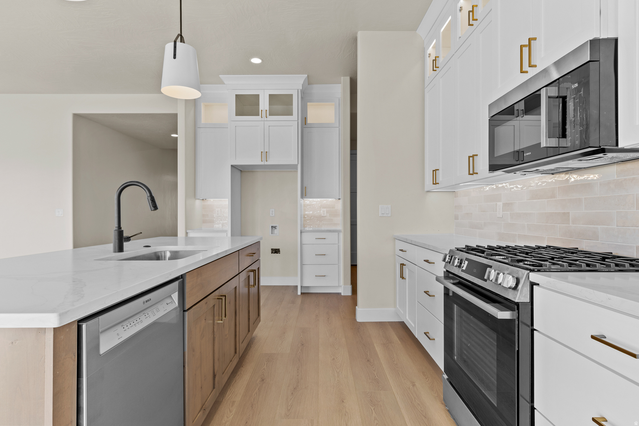 ZIONS GATE ESTATES - Residential