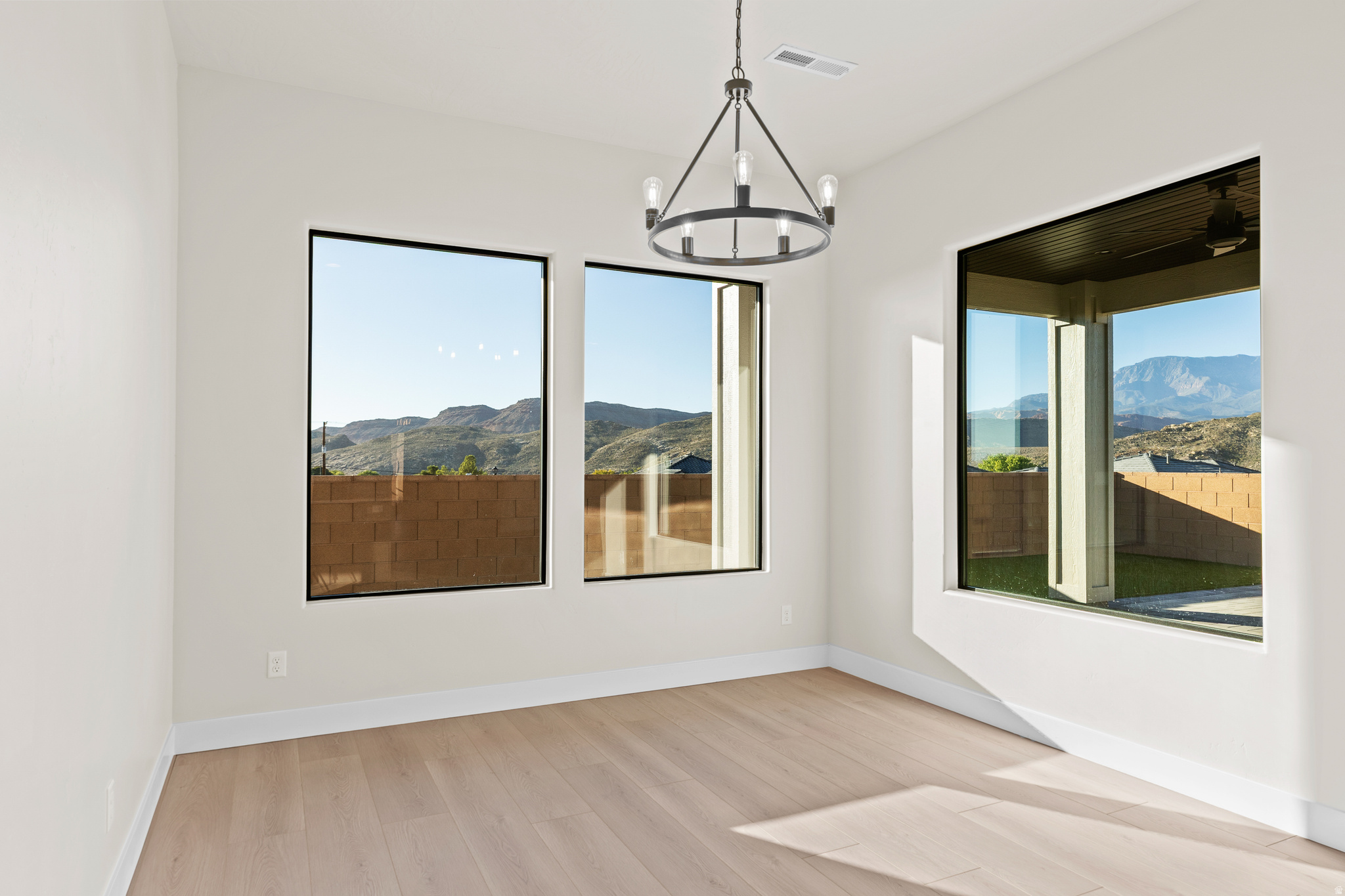 ZIONS GATE ESTATES - Residential