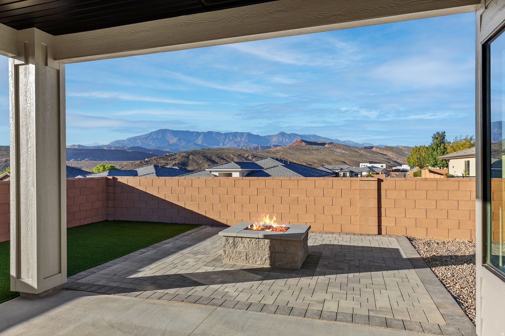 ZIONS GATE ESTATES - Residential