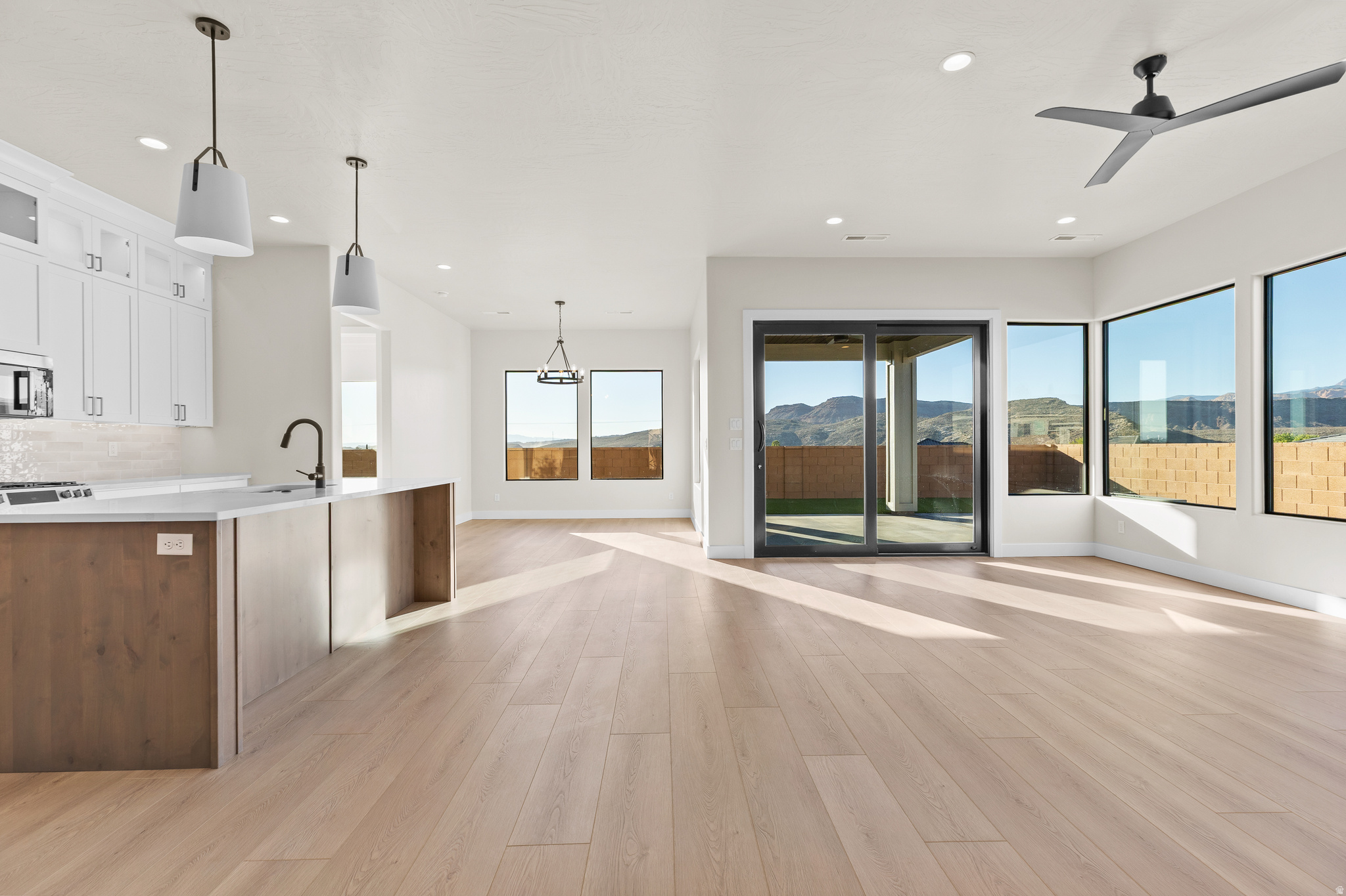 ZIONS GATE ESTATES - Residential