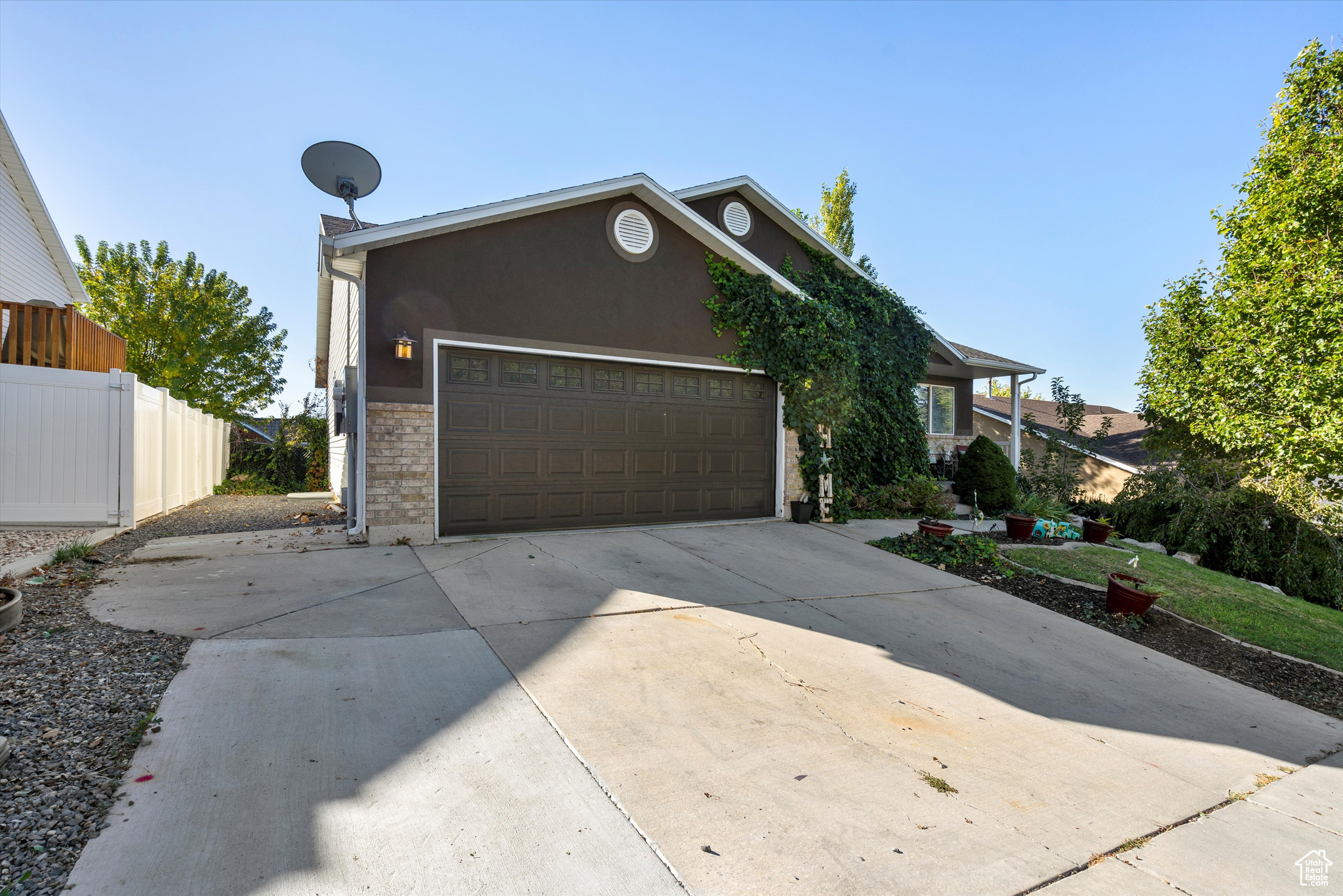 1097 Sharp Mountain Dr, Ogden, Utah image 1