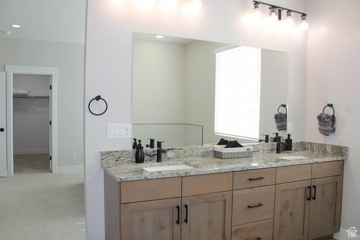 LOT 4, DAYLIGHT ESTATES PLAT A SUBD. - Residential