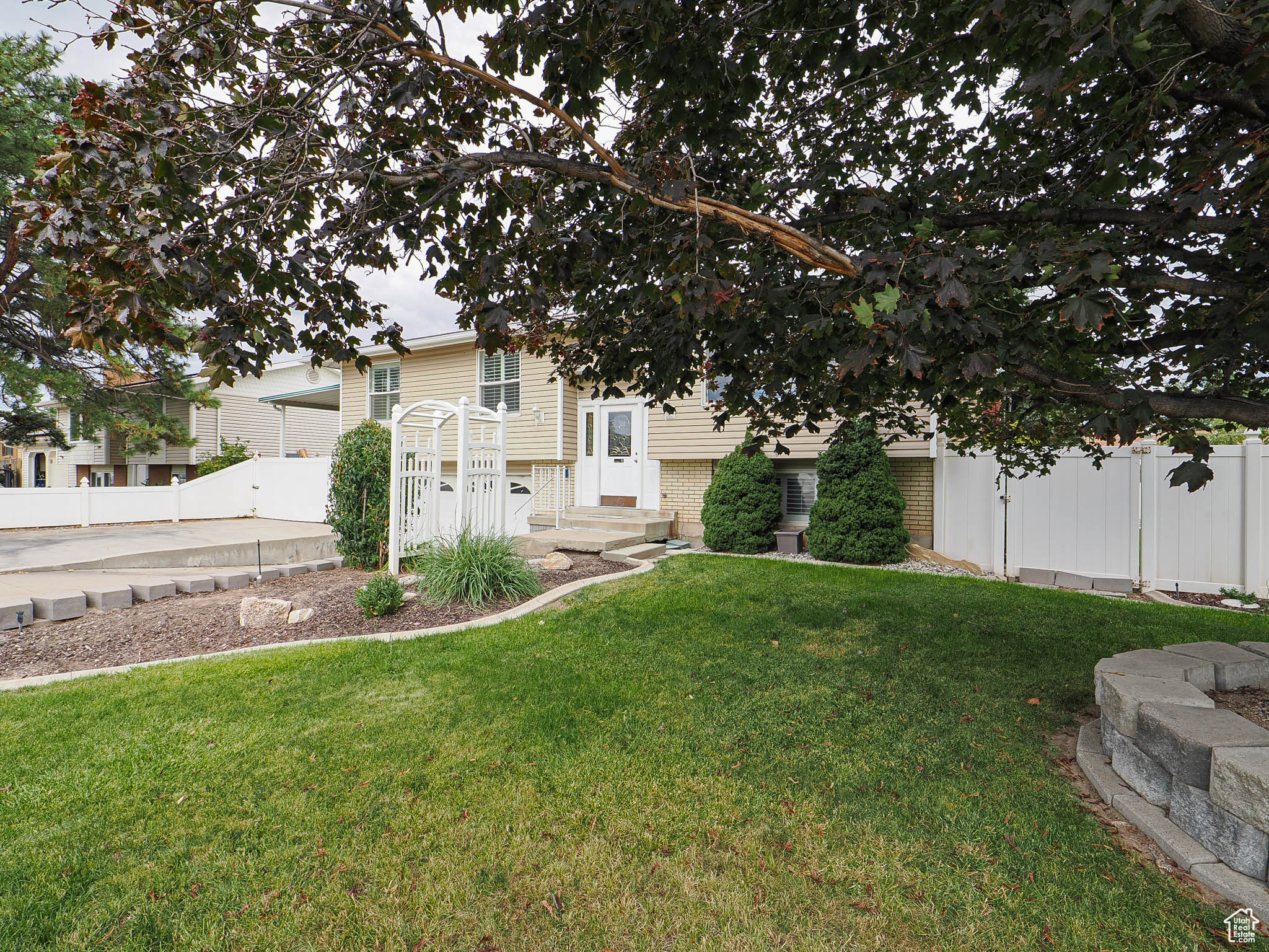 HAWARDEN HEIGHTS SUB #1 - Residential
