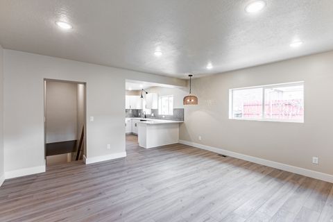 Tiny photo for 150 E 200 S, Farmington, UT 84025 (MLS # 2124040)