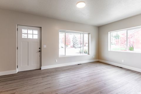 Tiny photo for 150 E 200 S, Farmington, UT 84025 (MLS # 2124040)