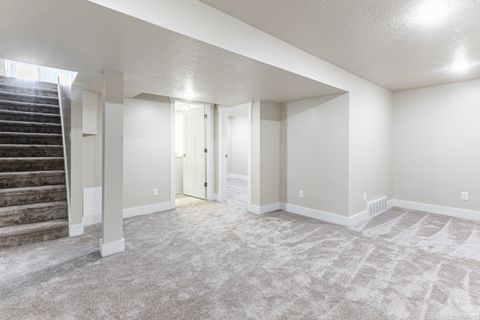 Tiny photo for 150 E 200 S, Farmington, UT 84025 (MLS # 2124040)
