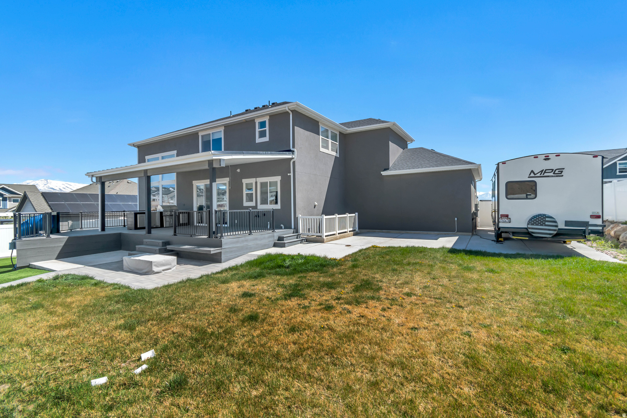 THE RIDGE - Residential