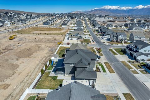 Tiny photo for 779 N ALTA VIEW DR, Saratoga Springs, UT 84045 (MLS # 2148413)