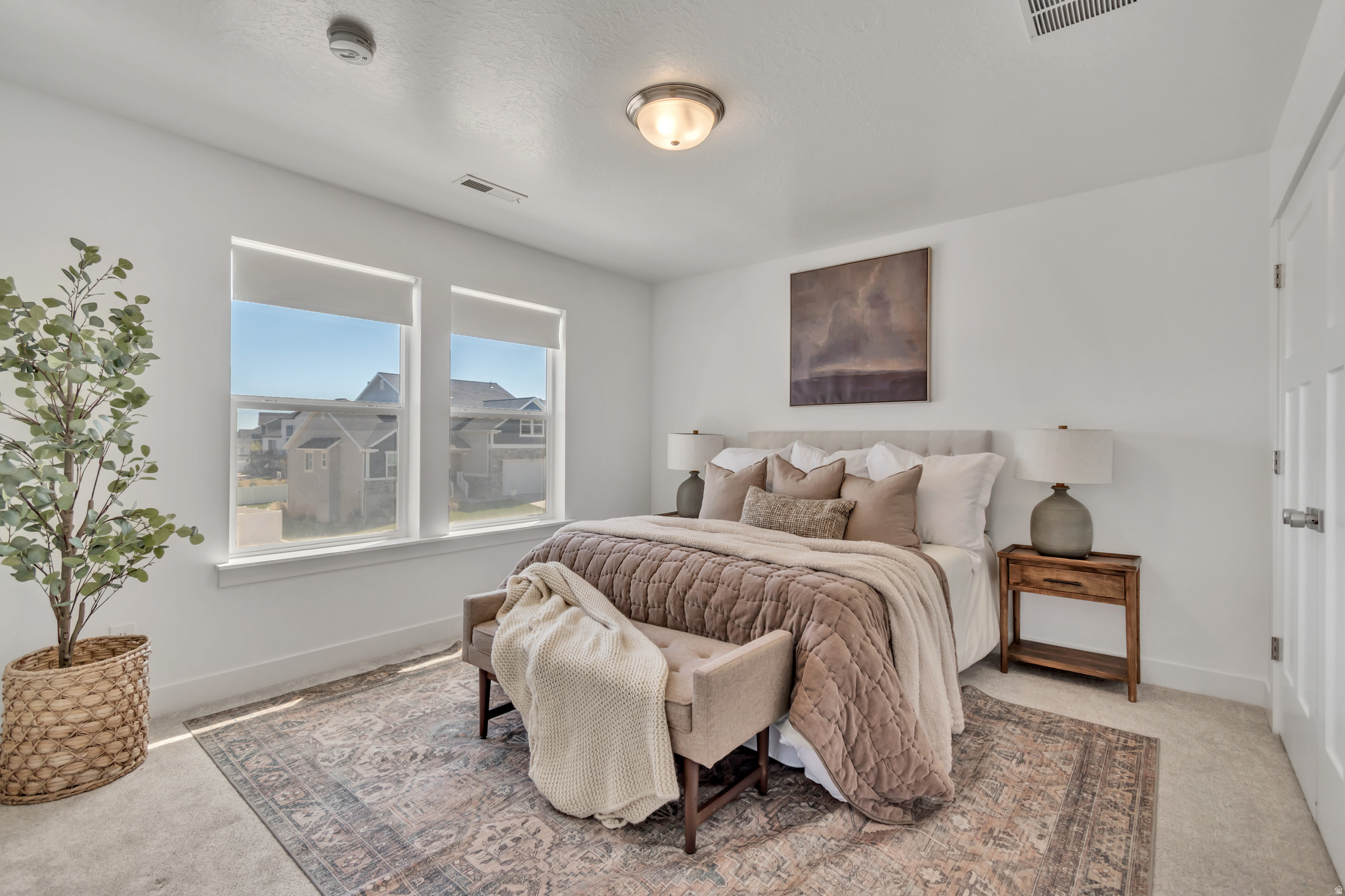 THE RIDGE - Residential