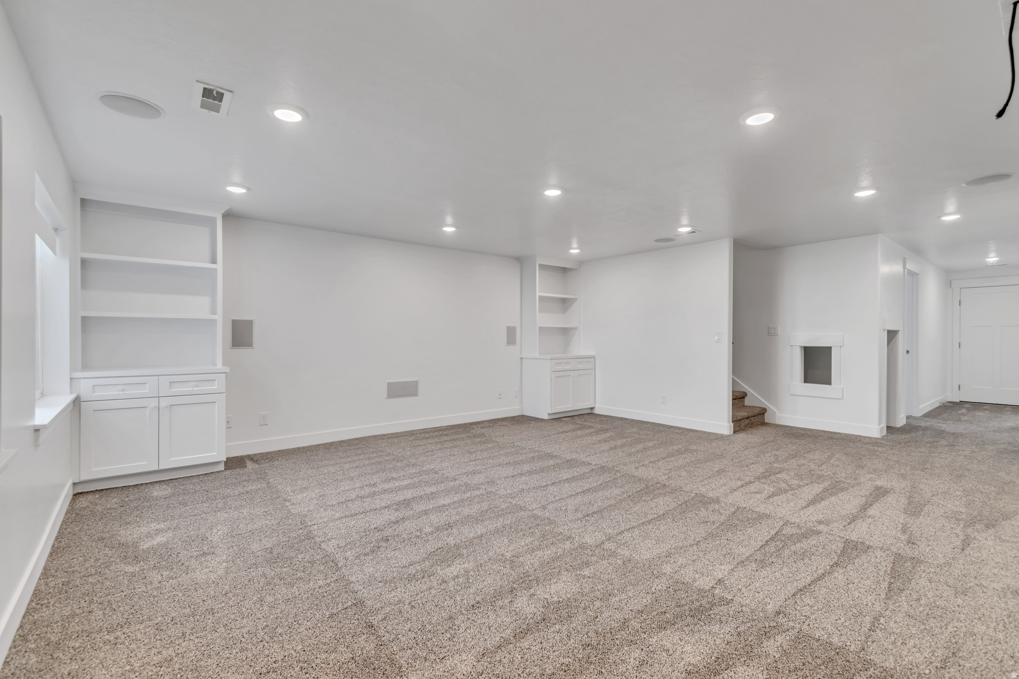 THE RIDGE - Residential