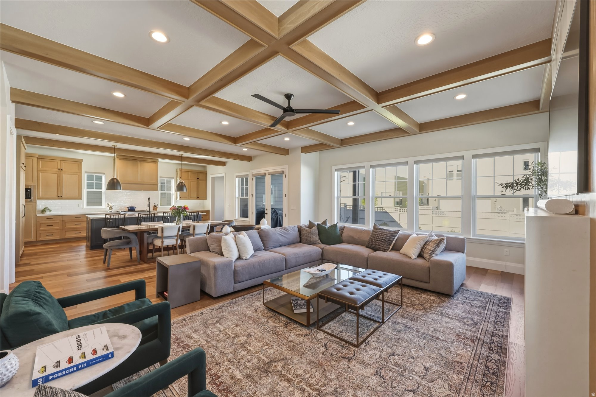 DAYBREAK - Residential