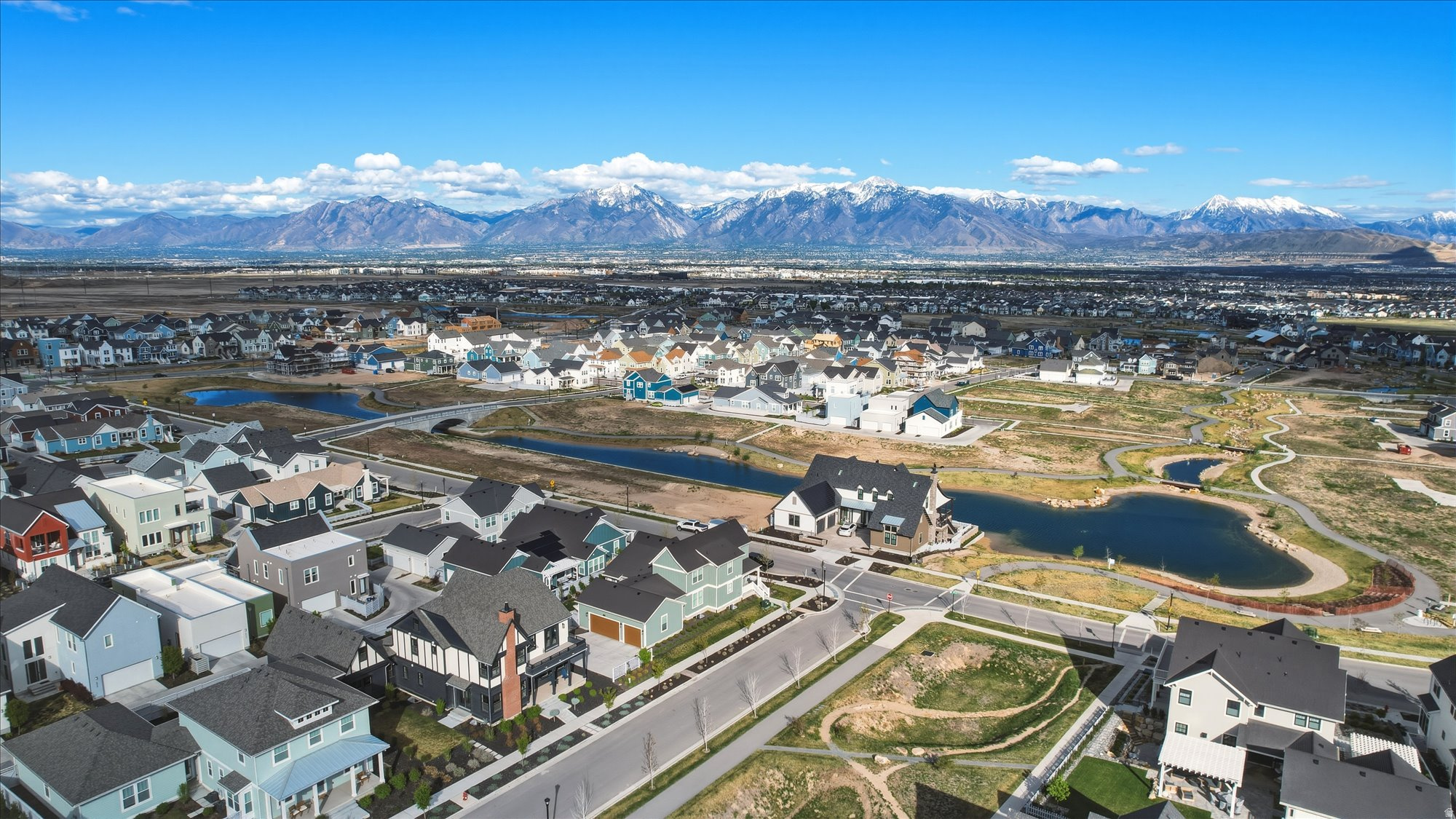 DAYBREAK - Residential