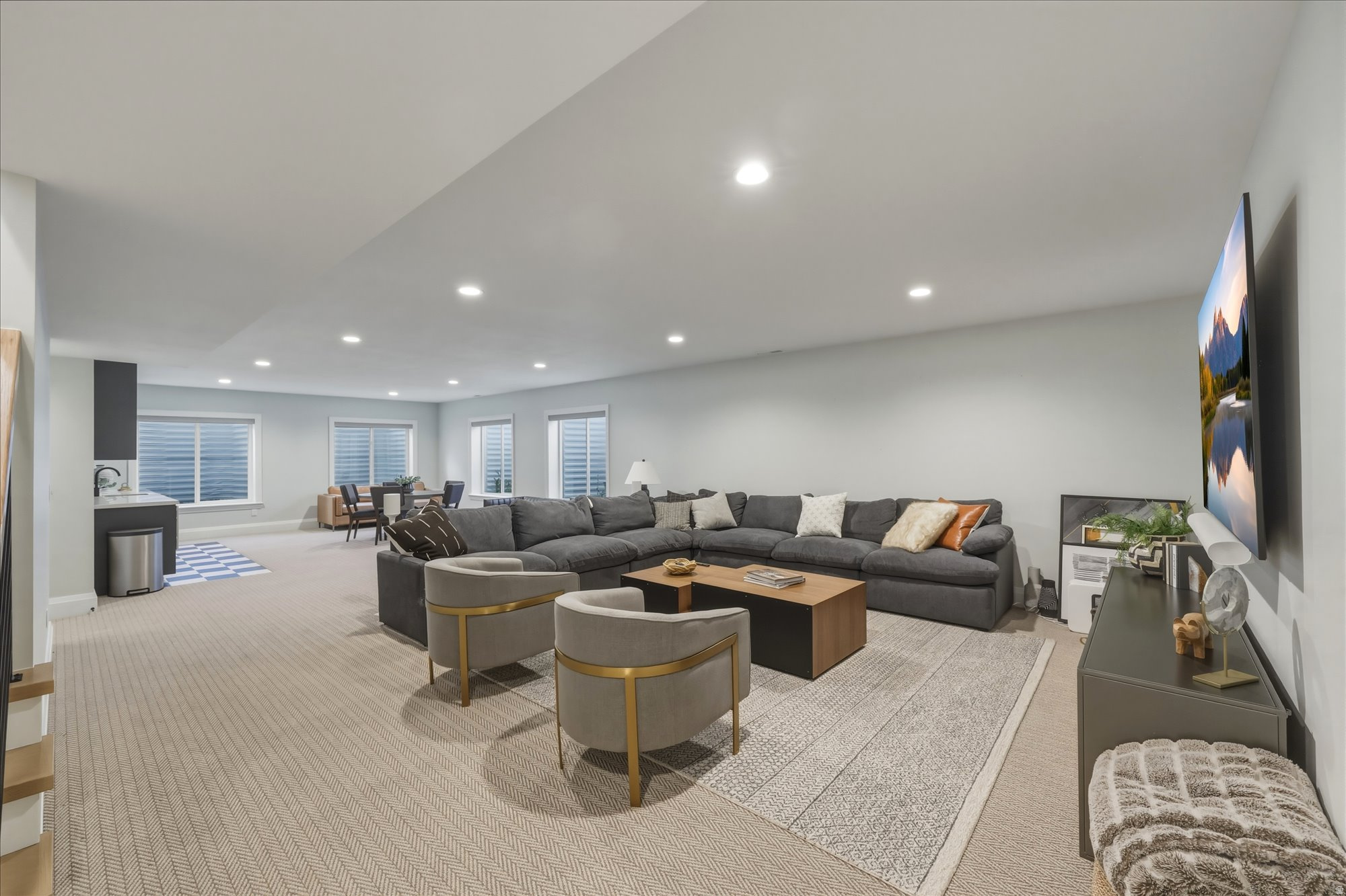 DAYBREAK - Residential