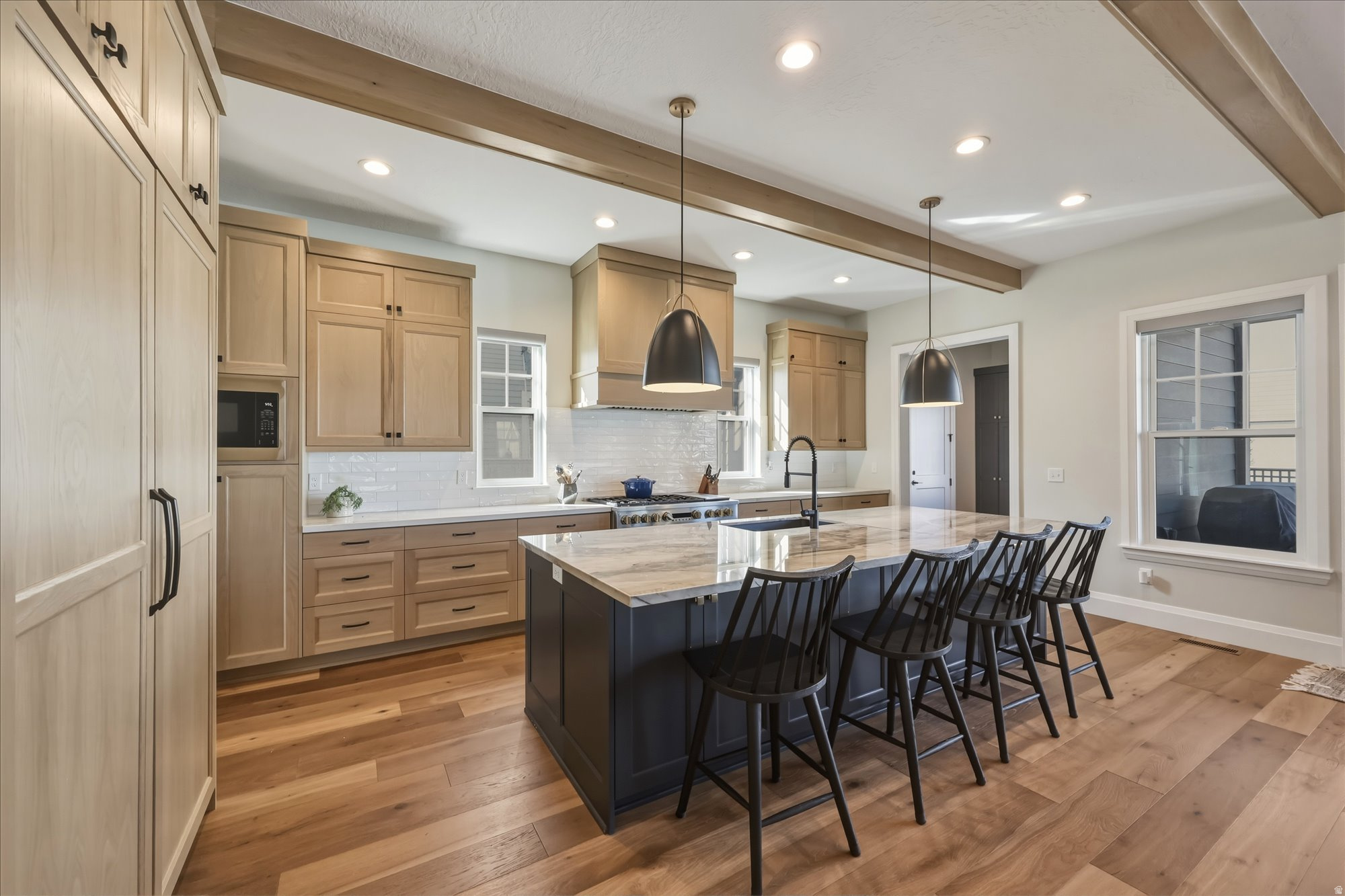 DAYBREAK - Residential