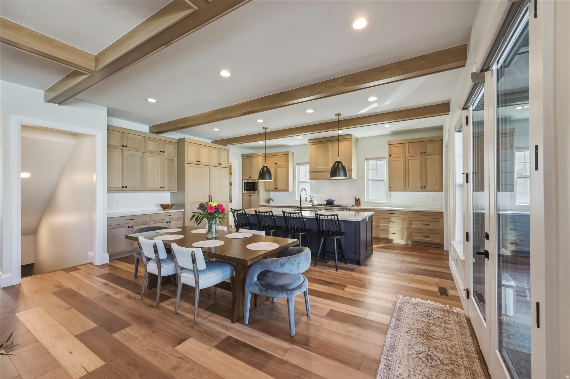 DAYBREAK - Residential