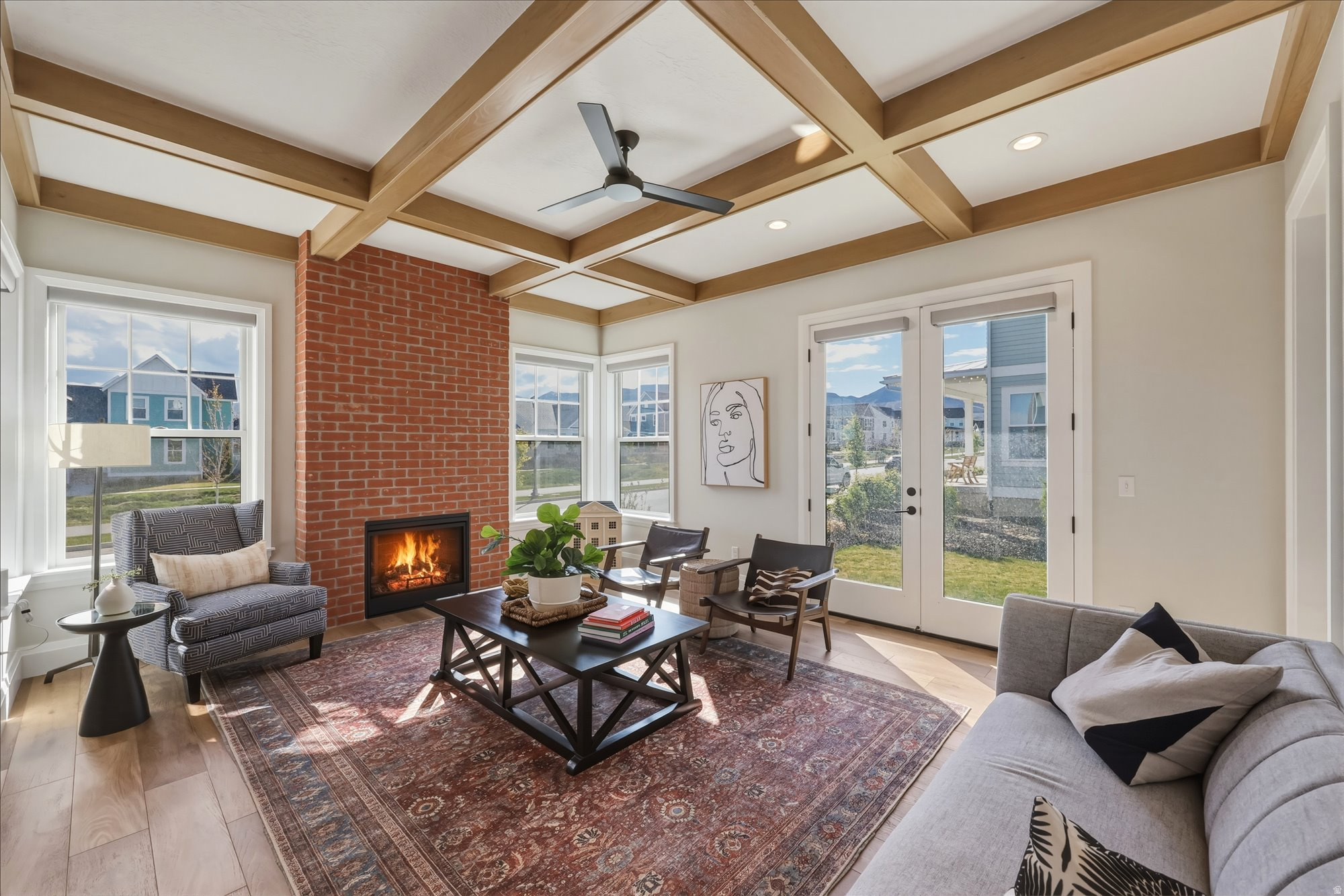 DAYBREAK - Residential