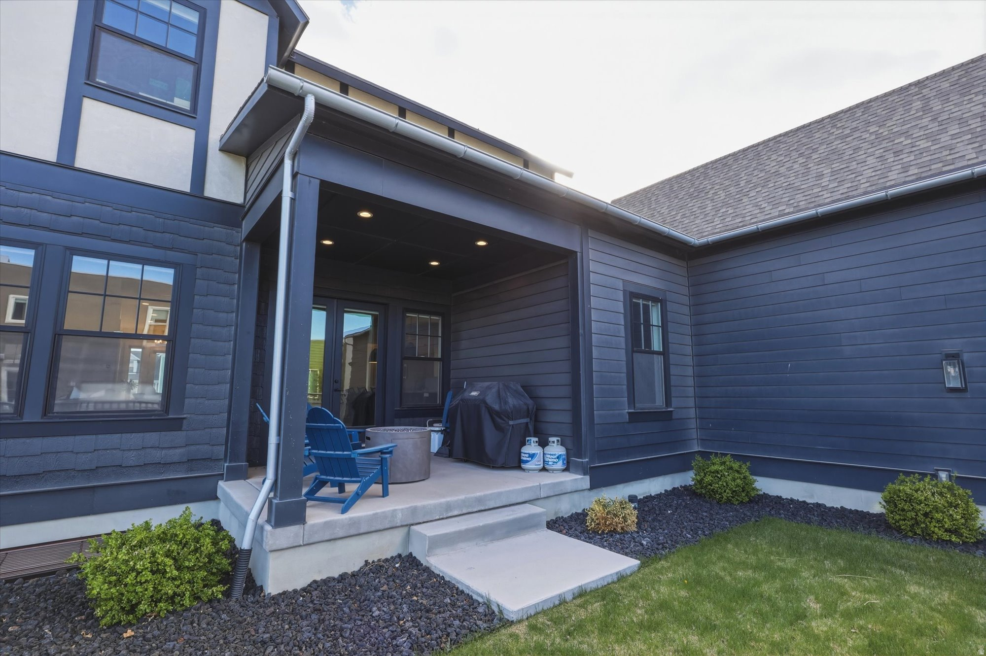 DAYBREAK - Residential