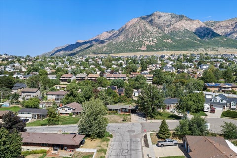 Tiny photo for 424 E 3250 N, North Ogden, UT 84414 (MLS # 2183550)