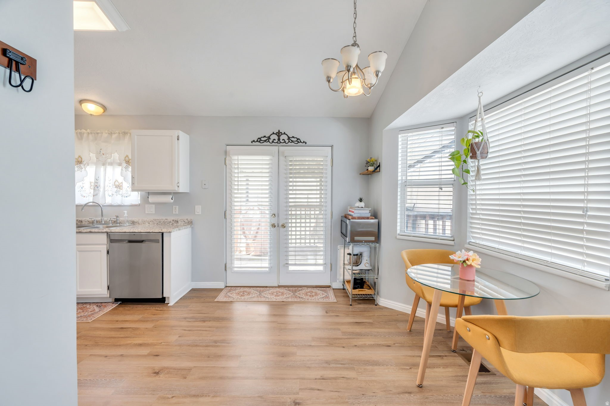 WOODVIEW ESTATES - Residential