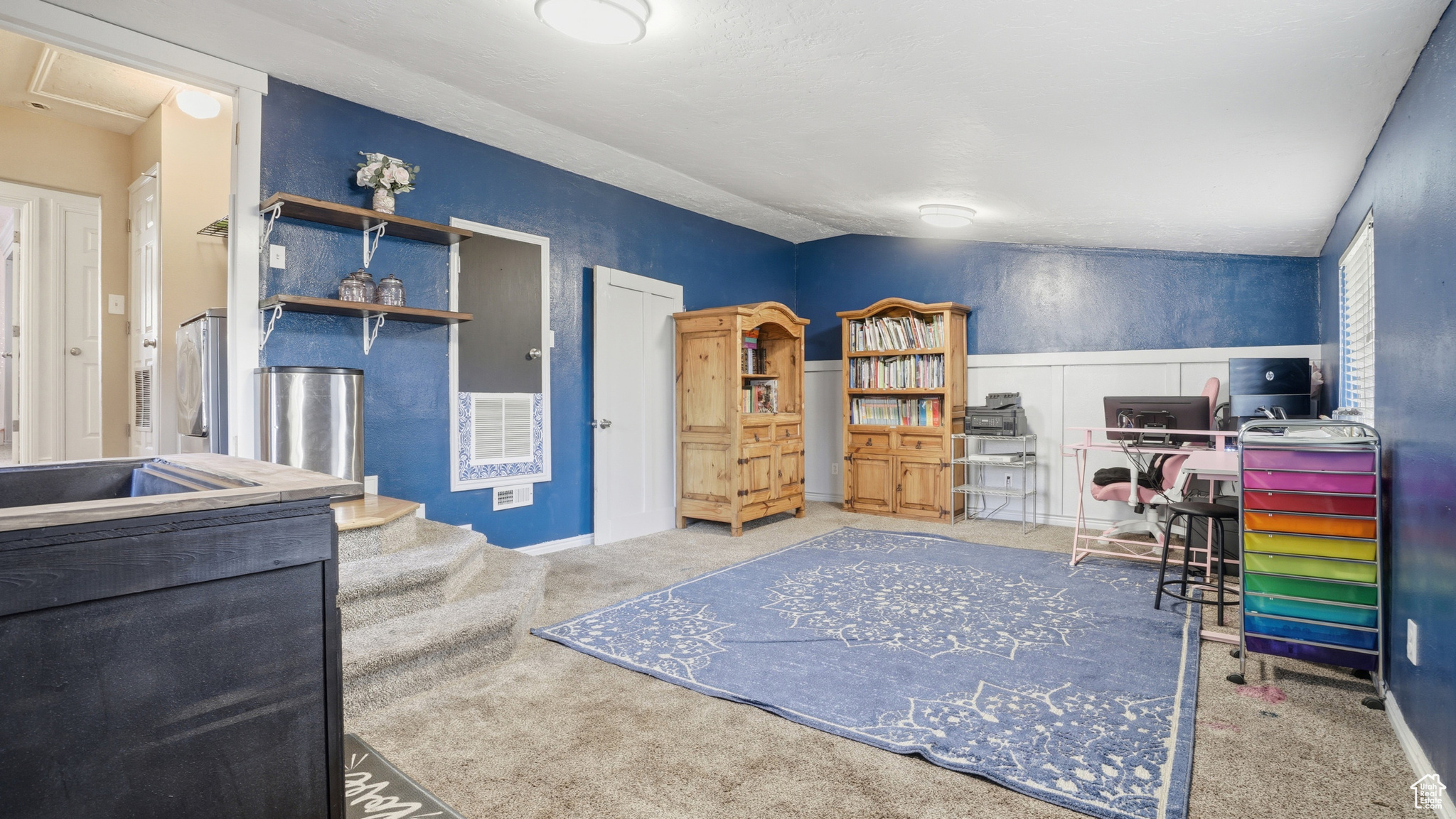 LAKEWAY - Residential