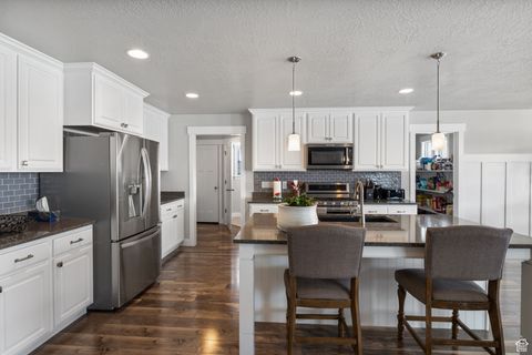 Tiny photo for 2259 E HORIZON DR, Eagle Mountain, UT 84005 (MLS # 2114643)